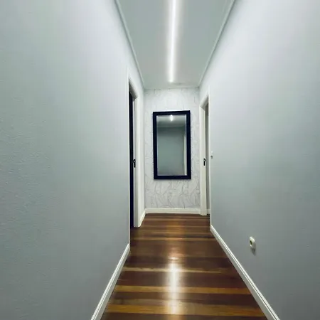 Piso Centrico 120m2 + Parking Propio Apartment