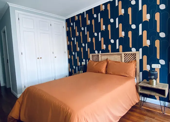 Piso Centrico 120m2 + Parking Propio O Grove